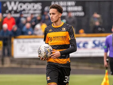 Ngọc quý Scotland được Man City và Chelsea theo đuổi