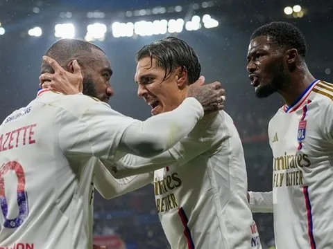 Người cũ Arsenal hạ Lille, suất dự Champions League ngoài tầm tay