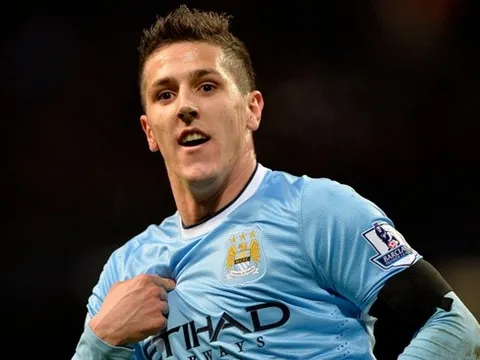 Những hảo thủ đang chơi bóng tại Hy Lạp: Thương vụ xịt thành Manchester