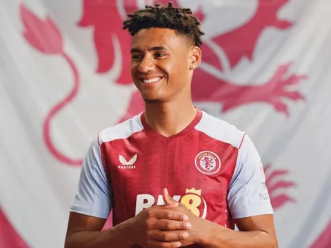 Ollie Watkins: Trung phong toàn diện nhất Premier League 2023/24?