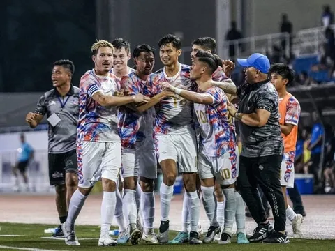 Philippines nhận cú tát trời giáng trước trận gặp Việt Nam