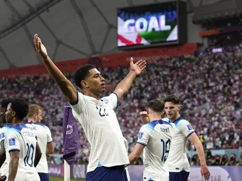 Tiểu sử Jude Bellingham (Kỳ 3): Cầu thủ trẻ xuất sắc nhất tuyển Anh