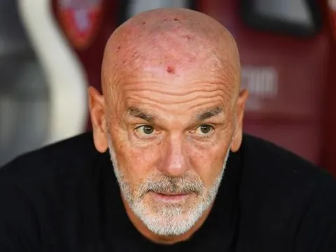 Stefano Pioli hững hờ với tin đồn bị sa thải