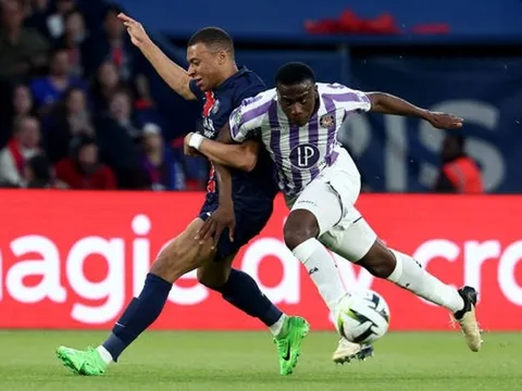 PSG thua sốc, AS Monaco xây chắc ngôi nhì bảng