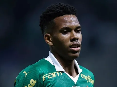HLV Palmeiras xác nhận chia tay Estevao Willian