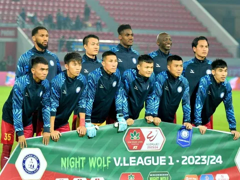 Quỹ bóng đá bị nợ 5 tỷ, CLB V-League lấy đâu tiền trả lương?