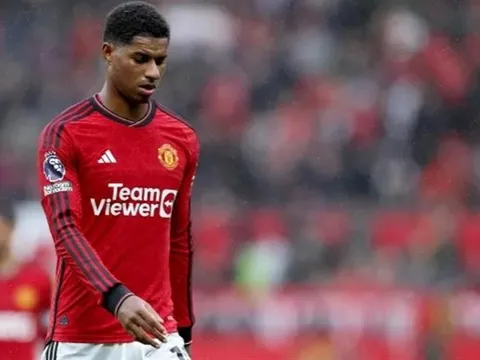 "Ai cũng sa sút phong độ, nhưng Rashford tụt dốc quá nhanh"