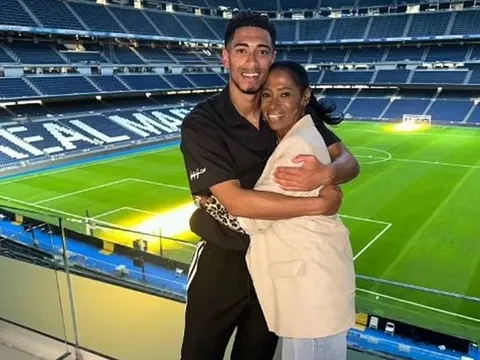 Real vô địch La Liga, Bellingham ăn mừng cùng mẹ