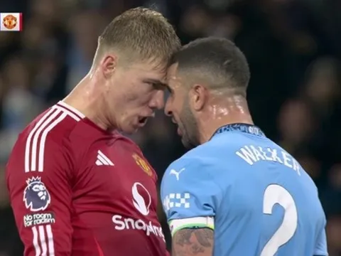 Roy Keane: "Tôi thấy xấu hổ thay cho Kyle Walker"