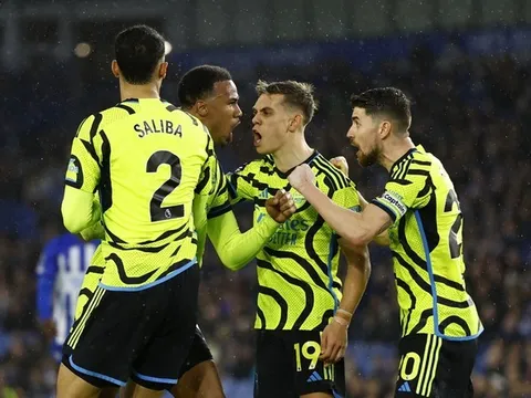 Arsenal đã tìm ra điểm sáng cho tham vọng vô địch Premier League