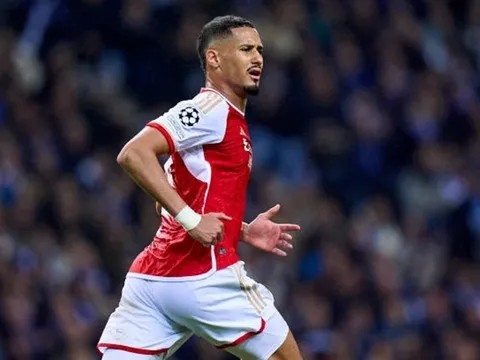 Arsenal coi chừng! Real đã nhắm "lá chắn thép"