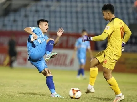 Sao U23 Việt Nam lập hattrick, Đà Nẵng vùi dập Long An