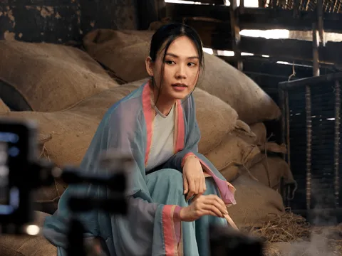 Hoa hậu Mai Phương lần đầu chạm ngõ điện ảnh: "Tôi không nghĩ mình là bình hoa di động"