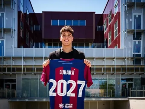 CHÍNH THỨC! Barcelona gia hạn với ngọc quý La Masia