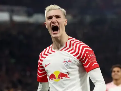Người đại diện của Sesko xuất hiện ở Old Trafford