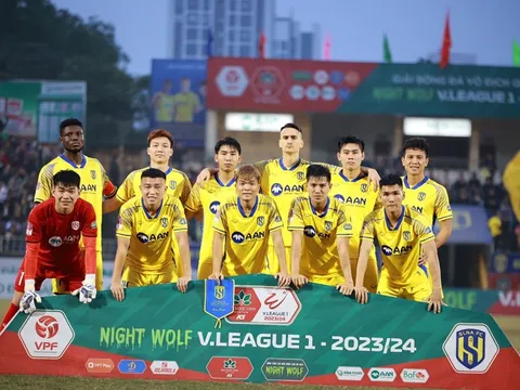 Đua trụ hạng, SLNA thay HLV trưởng