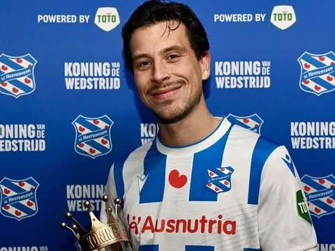 Báo Indonesia khoe đội hình ra sân với 10 cầu thủ nhập tịch