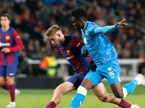 Phó chủ tịch lên tiếng về tình hình của Barcelona