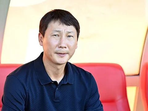 Tân HLV tuyển Việt Nam đòi lương quá cao, VFF nói gì?