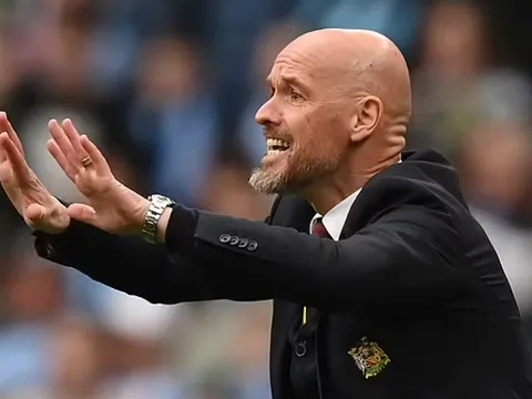 Ten Hag 'sấy' kịch liệt học trò sau thảm họa Wembley
