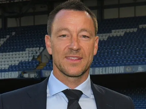 John Terry không hài lòng với chiến thuật của Pochettino