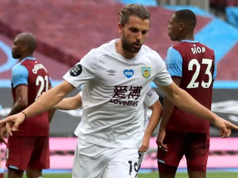 Tiền đạo Burnley: “Mỗi khi gặp Liverpool tôi thường thi đấu tốt”