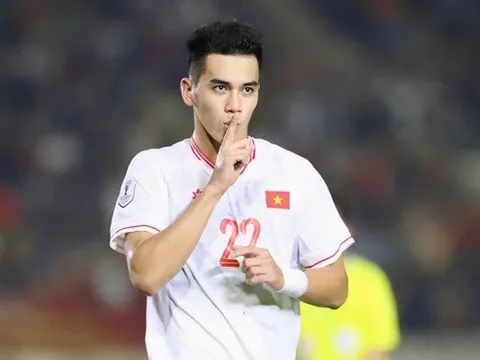 Tiến Linh sáng cửa giành Quả bóng vàng 2024