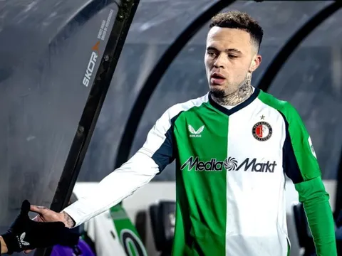 "Tôi không thể đến Chelsea vì chấn thương đầu gối"