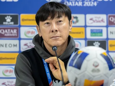 U23 Indonesia hạ Hàn Quốc, 'kẻ phản diện' Shin Tae-yong được tung hô