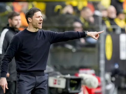Với Alonso, Bundesliga mạnh hơn Premier League
