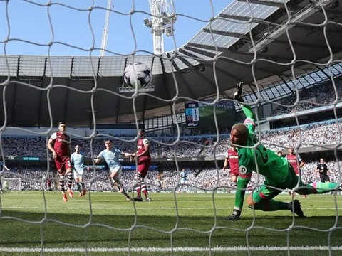 Xong Premier League, đến lúc Foden làm người hùng của nước Anh