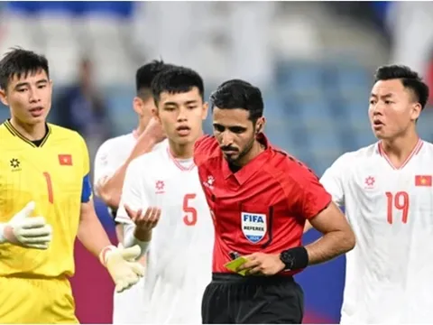 Báo Indo nói thẳng thói quen chơi xấu của cầu thủ Việt Nam