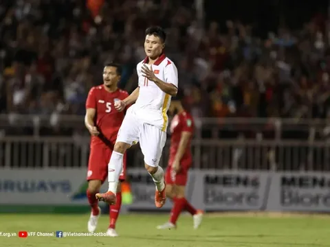 LĐBĐ châu Á: "Việt Nam sắp có một tài năng mới"