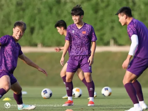 "Sát thủ" HAGL trở lại trên hàng công U23 Việt Nam