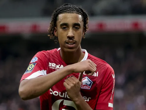 Đối tác hạ giá gần một nửa, Man Utd mở cờ trong bụng