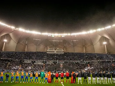 Đả bại Valencia trên loạt đấu súng, Real Madrid vào chung kết Siêu cúp