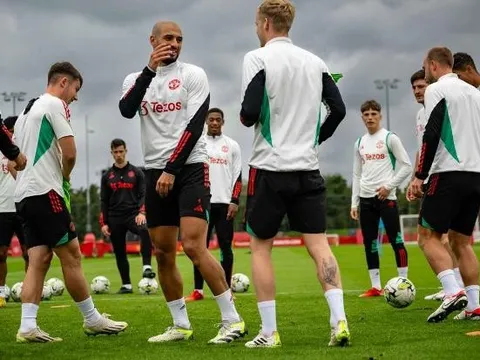 Man United đấu Palace: Tân binh sung sức; Rõ thái độ của Maguire