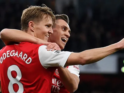 Tới lúc Arsenal trình làng bộ 3 mới đáng sợ ở tuyến giữa