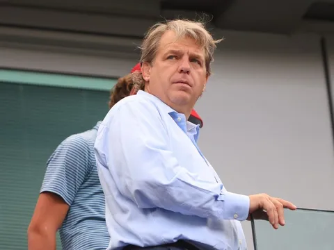 "Quyết định lố bịch của Boehly"