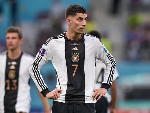 Ian Wright công kích Kai Havertz