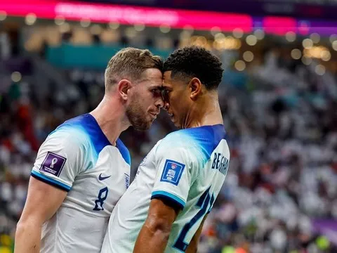 'Đặc vụ' Henderson phá vỡ im lặng về vụ Bellingham