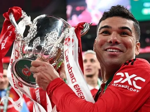 Casemiro nêu lý do rời Real để đến M.U ở đỉnh cao phong độ