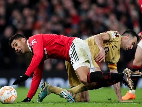 Busquets đã đúng khi cho M.U thấy chính xác giá trị của Casemiro