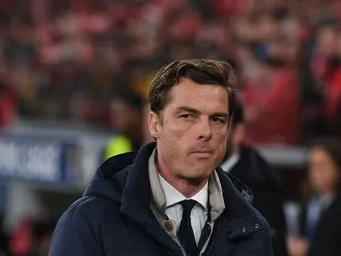 CHÍNH THỨC! HLV đầu tiên mất việc ở NHA tiếp tục bị CLB Champions League sa thải