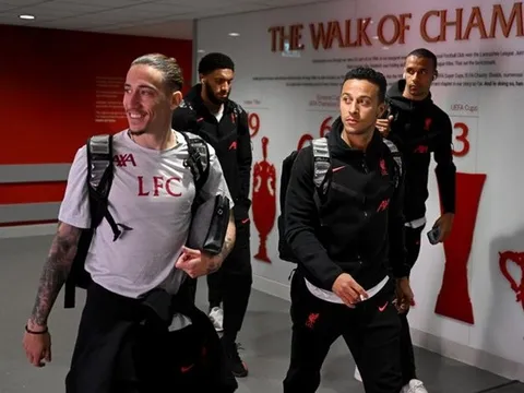 Đại tu đội hình, Liverpool 'trảm' 11 cái tên