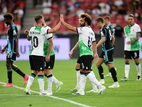 Liverpool thắng 4-0, Klopp lập tức cảnh báo hàng công