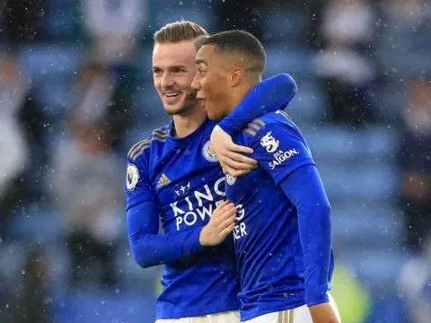 Romano cập nhật cuộc đua Tielemans của Arsenal và Barca