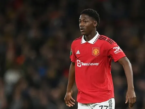 Van de Beek: "Tôi nhìn thấy tài năng của cậu ấy ngay từ ngày đầu tiên"