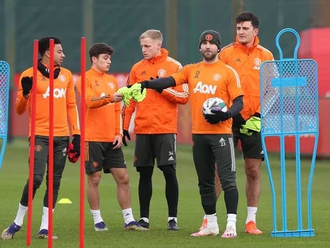 XONG! M.U có động thái không ngờ trước đại chiến Leicester City