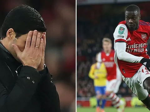 Cái ôm đầu của Arteta có thể là chấm hết cho bom xịt 72 triệu